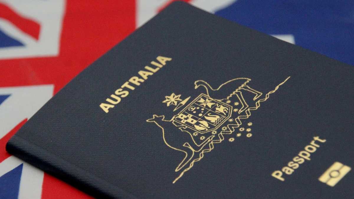 Can you apply for a Australian visa without a job offer?